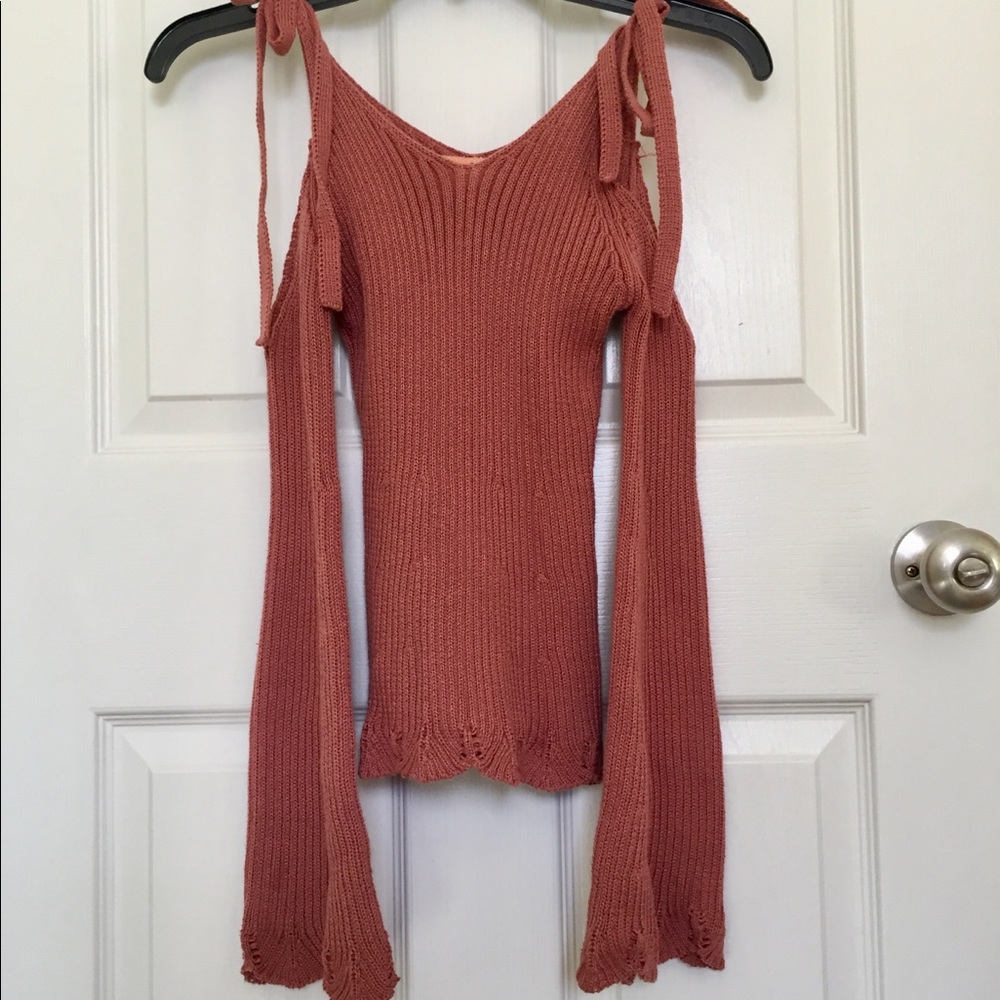 Dusty Rose Cold Shoulder Bell Sleeve Sweater